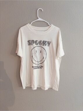 Aerie Spooky Graphic Tee - Cream